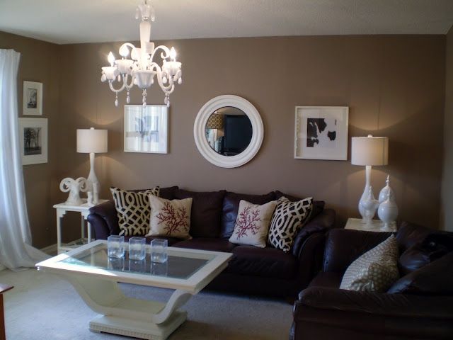 Featured image of post What Color Walls Go With Brown Leather Furniture